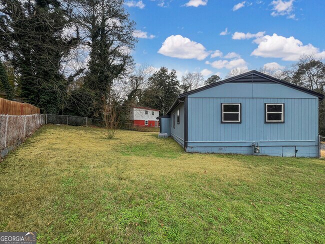 Building Photo - 3730 Clovis Ct NW