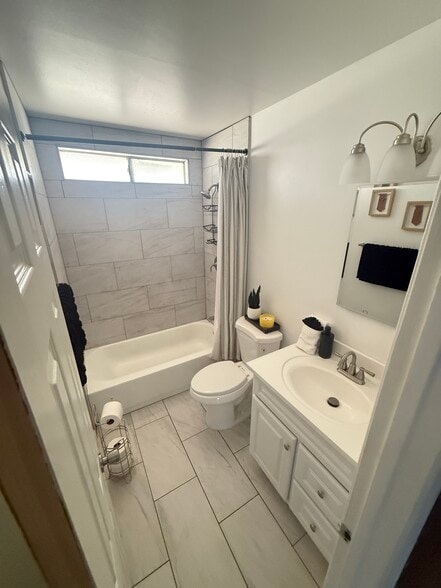 Building Photo - 2524 Erskine Creek Rd