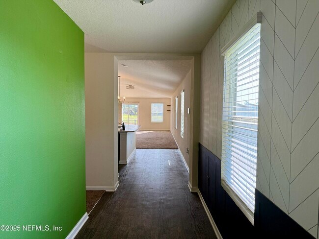 Building Photo - 2917 Buck Creek Pl