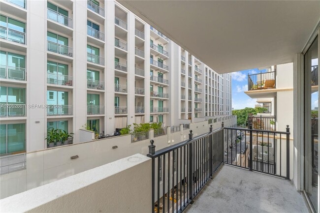 Building Photo - 4100 Salzedo St