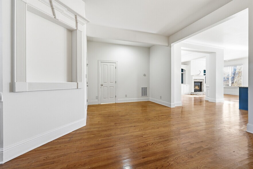 Building Photo - 6961 Fellowship Ln