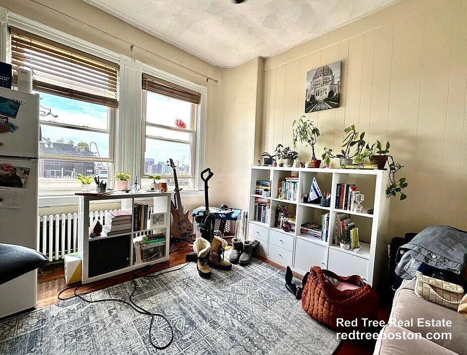 Unit 18 - 106 Myrtle St