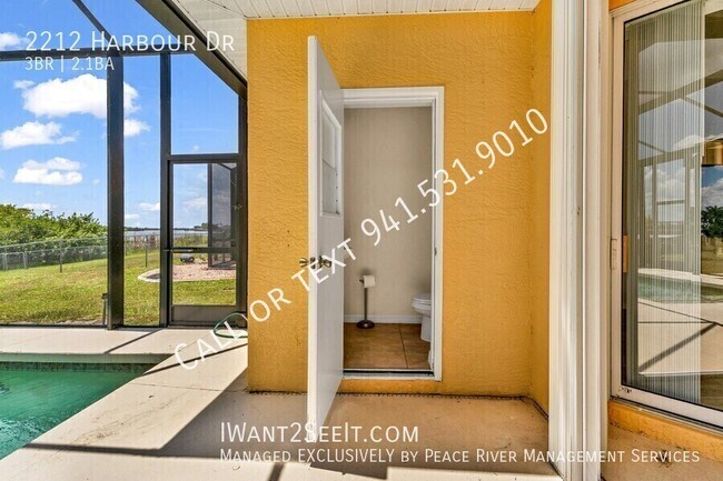 Building Photo - 2212 Harbour Dr