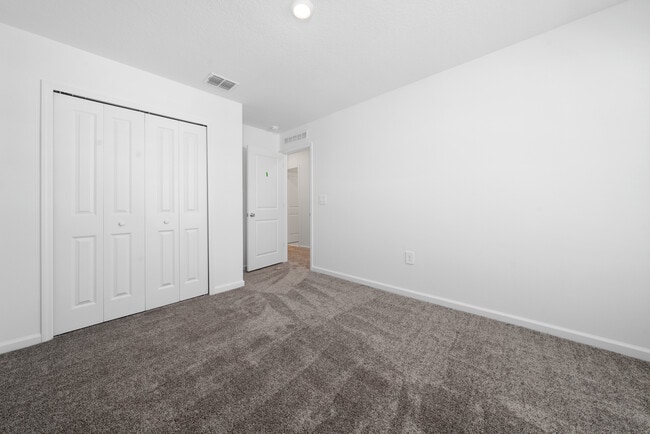 Building Photo - 5858 Le Marin Wy