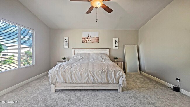 Building Photo - 13888 W Wilshire Dr