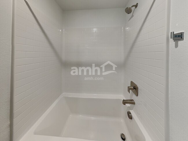 Building Photo - 8845 Carmine Cob Ave