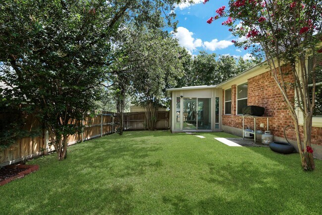 Building Photo - 9815 Lockberry Ln