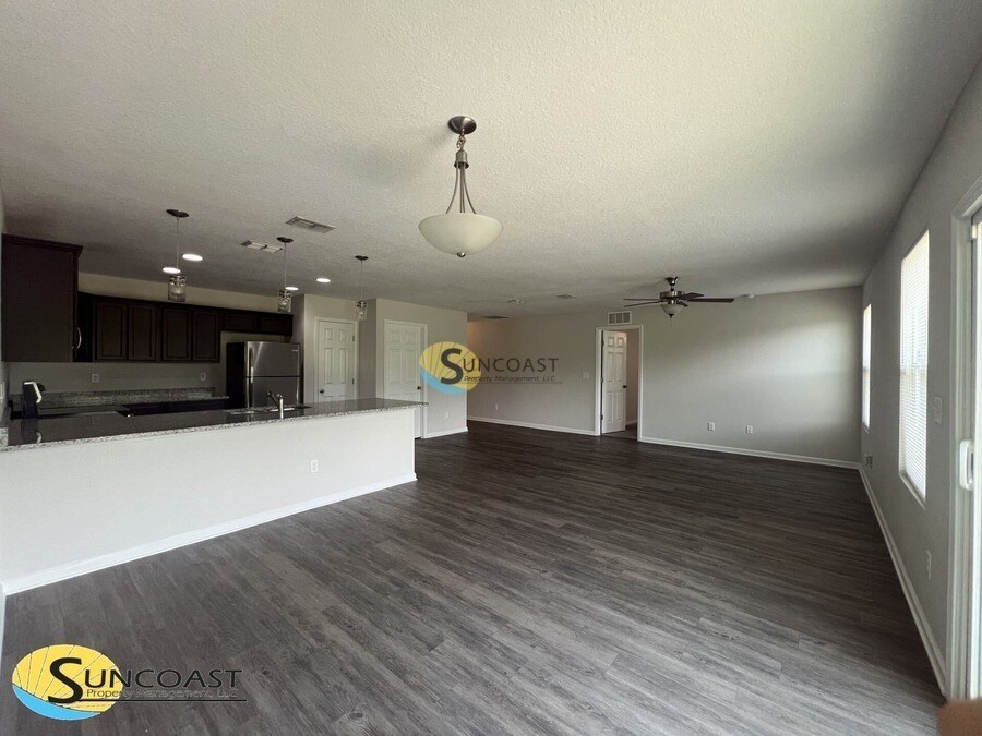 Building Photo - 8777 Kaye Ln