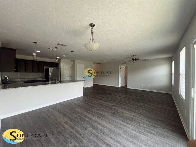 Building Photo - 8777 Kaye Ln