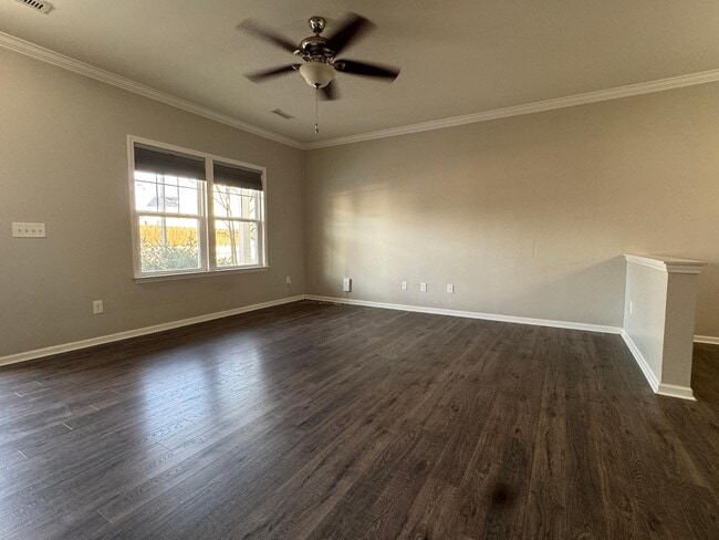 Building Photo - 115 Fortress Dr