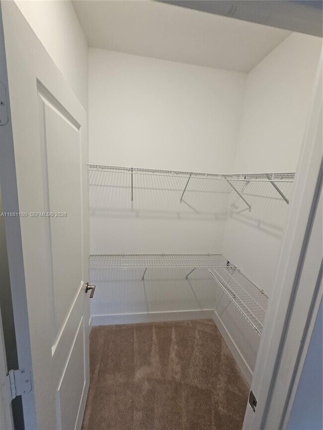 Building Photo - 4578 SW 174th Ave