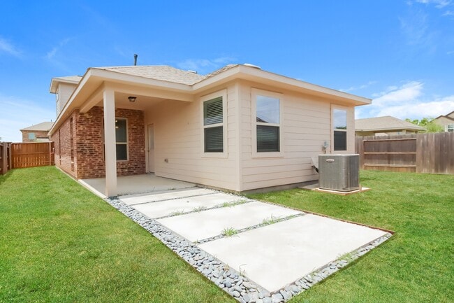 Building Photo - 9207 Penfield Dr
