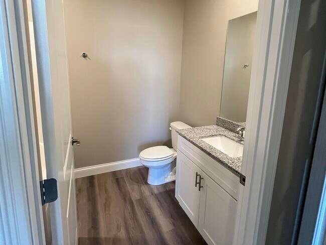 Building Photo - 5312 Baker Rd