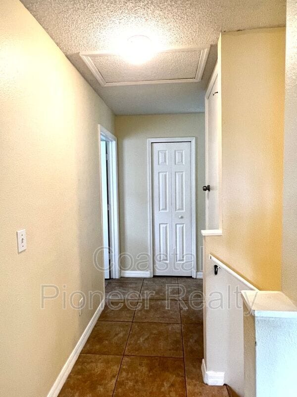 Building Photo - 12968 Fennway Ridge Dr