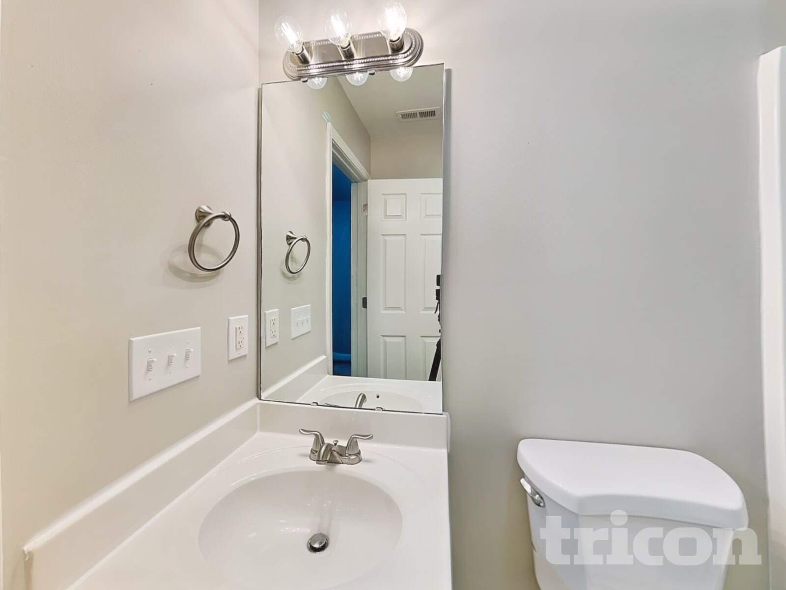 Building Photo - 7167 Marlin St