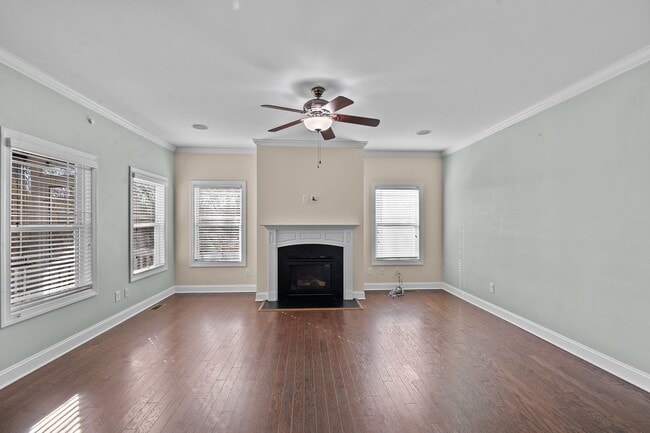 Building Photo - ***Beautiful Knightdale 4/2.5 W/ Private Pool***