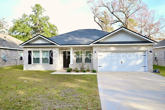 Primary Photo - 113 Shady Ln