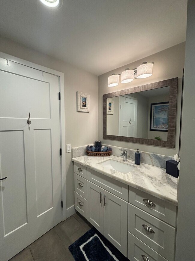 Building Photo - Enjoy unforgettable sunsets, fresh ocean air, and coastal living at its absolute best.