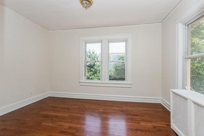 Building Photo - 24 Kress Ave