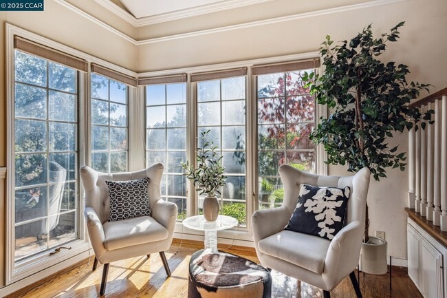 Building Photo - 521 El Pintado Rd