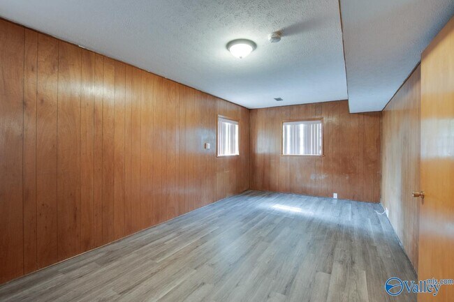 Building Photo - 3902 Mccalley Pl