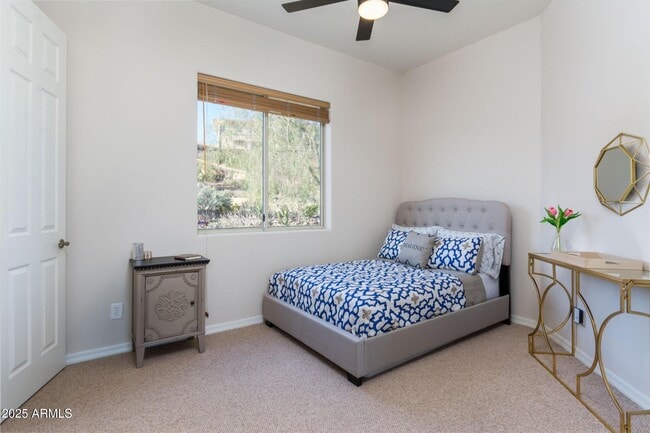 Building Photo - 908 E Waltann Ln