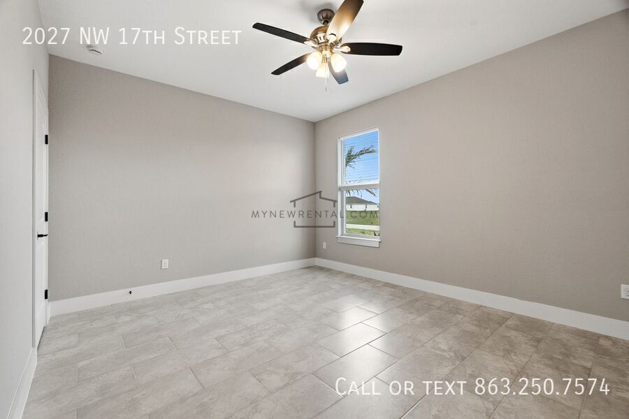 Building Photo - 2027 NW 17th St