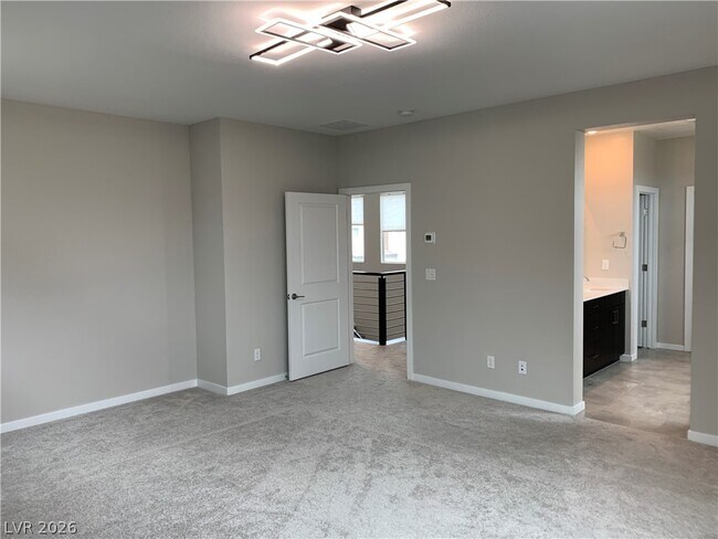 Building Photo - 537 Ruby Mesa Ave