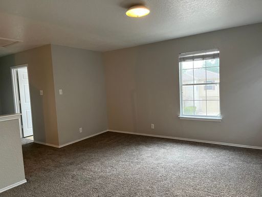 Building Photo - 4522 Roxio Dr