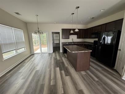 Building Photo - 6737 Wisteria Dr