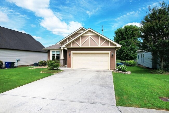Building Photo - 955 Dodie Dr