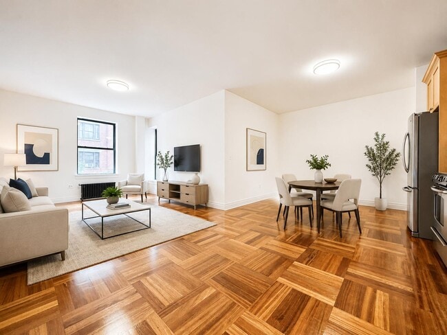 Building Photo - 605 W 137th St