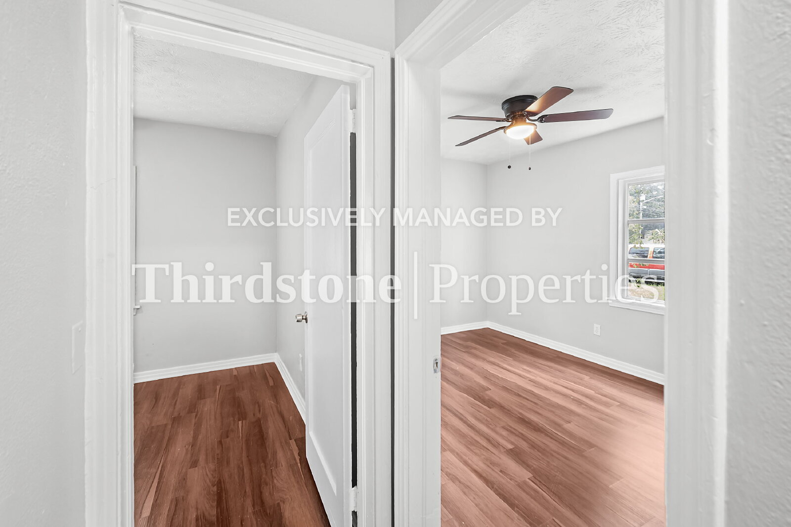 Building Photo - 3032 W 5th St