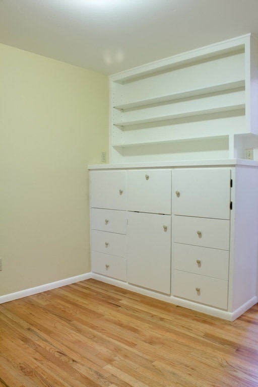 Building Photo - RENOVATED 3 BED MADISON PARK BUNGALOW W EASY COMMUTE!