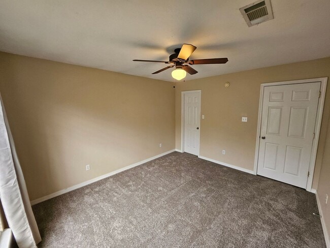 Building Photo - 6201 Fagan Cir