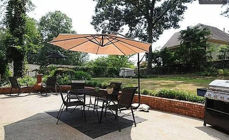 Building Photo - 2342 Cortez Way NE