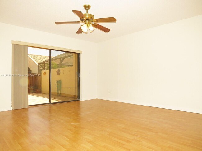 Building Photo - 8567 SW 115th Pl