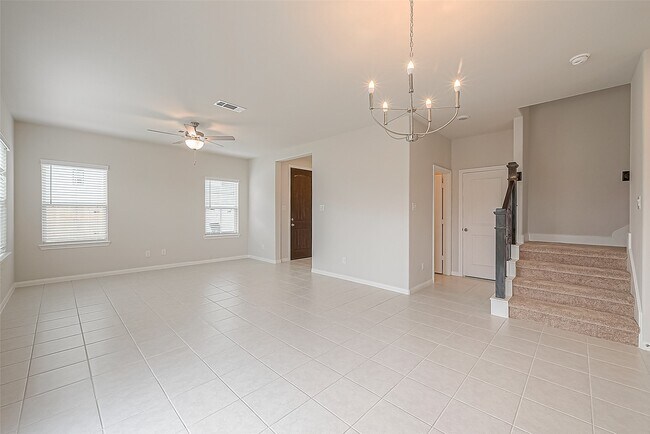 Building Photo - 31123 Mahogany Fir Trl