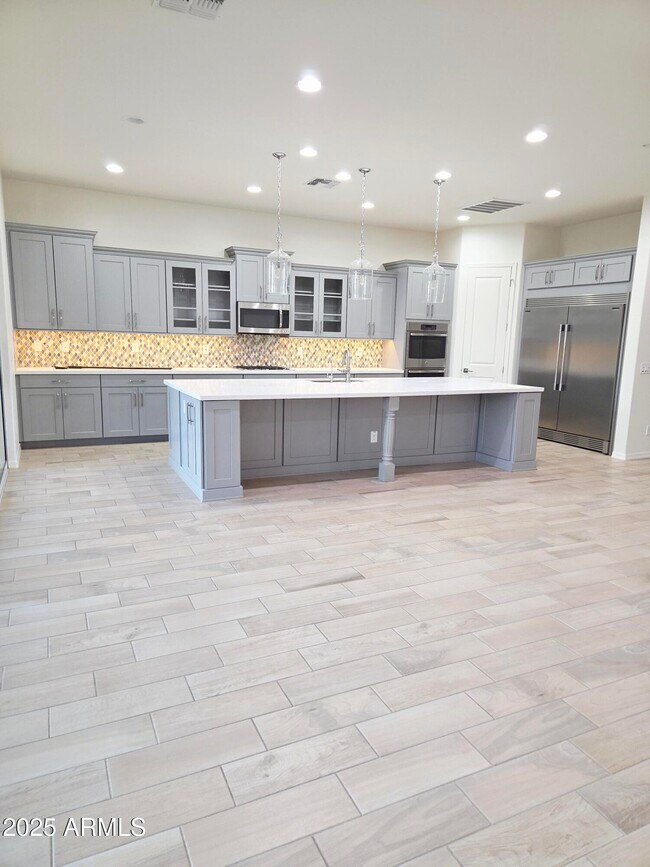 Primary Photo - 4522 N 29th St