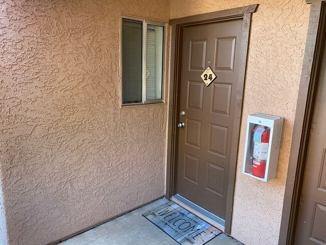 Building Photo - CONDO - WEST SEDONA - TIERRA SIENNA