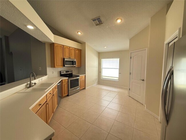 Building Photo - 219 Bay Arbor Blvd