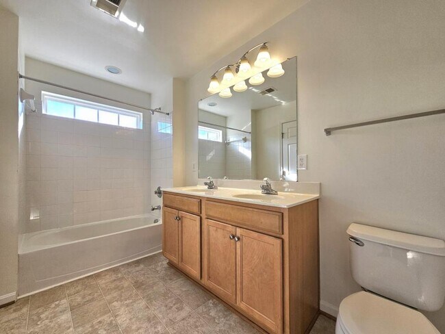 Building Photo - 15334 Elizabeth Burbage Loop