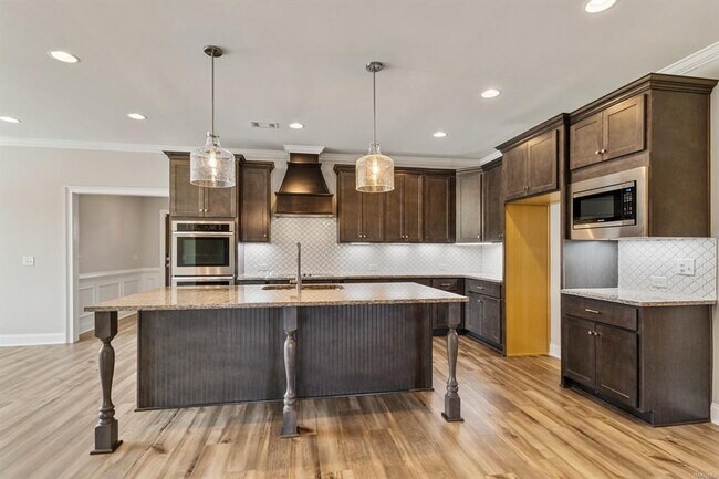 Building Photo - 1420 Wildlife Wy