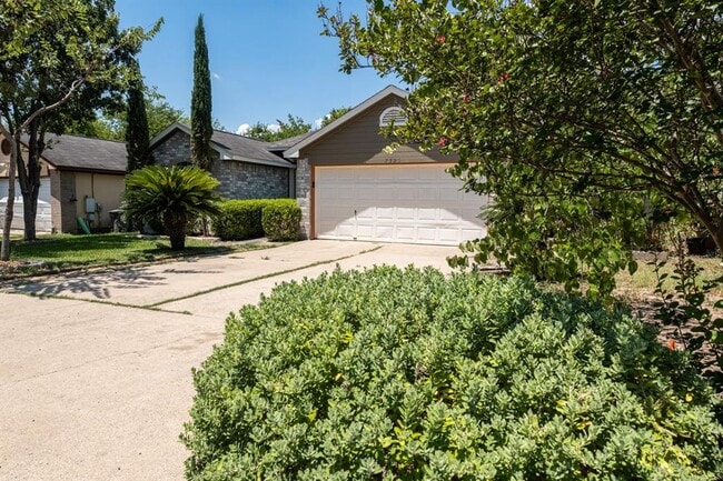 Building Photo - 7320 Muffin Dr