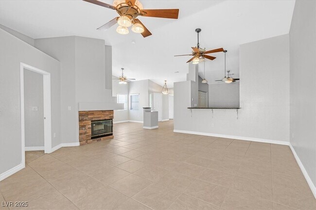 Building Photo - 100 Painted Valley St