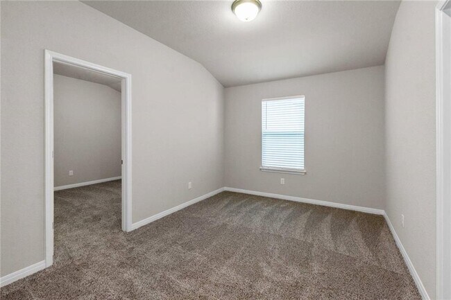 Building Photo - 1540 Homestead Farms Dr