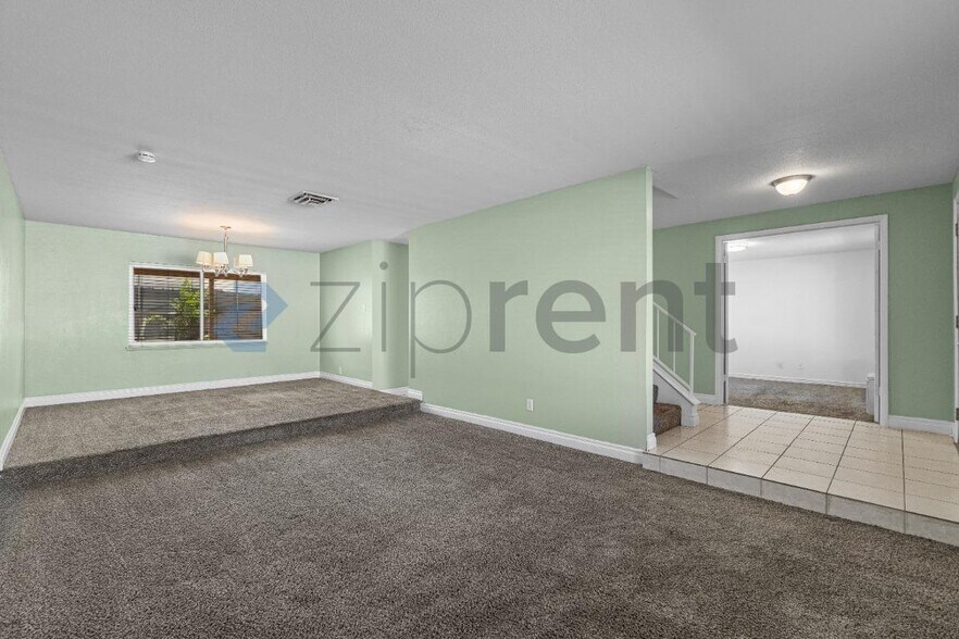 Building Photo - 899 Monika Way