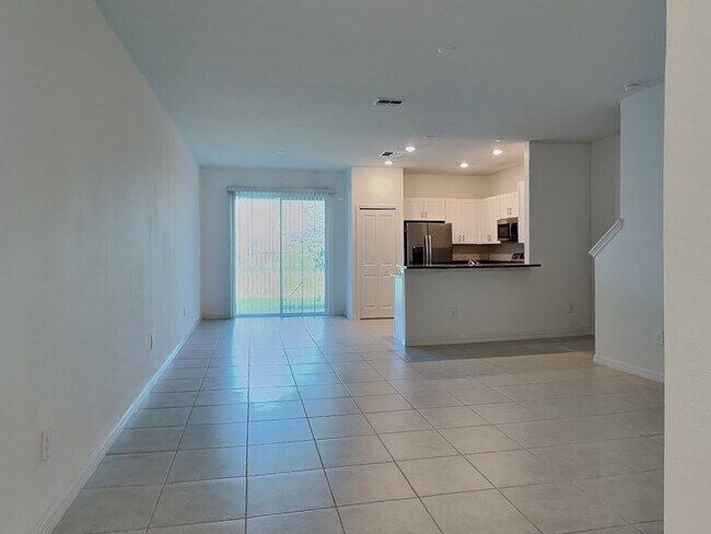 Building Photo - 9207 Bonita Mar Dr