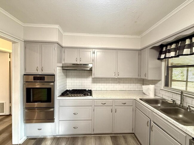 Building Photo - 2843 Kaylin Dr