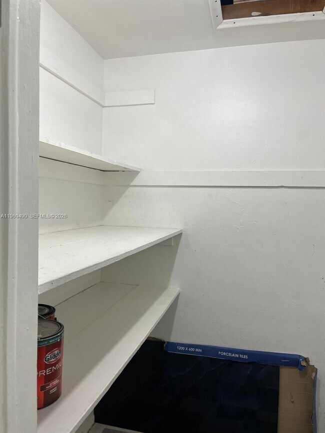 Building Photo - 1439 NW 8th Ave